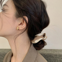 Fandu 925 silver needle high-end sense French gold bean earrings simple and small earrings earrings female cold style all-match
