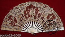 Antique Fan EVENTAIL Beautiful Carved Lace Lace Ladies Folding Fan Home Decoration Ornaments