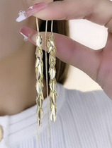 Small Crowddesign Golden Wheat Ears Earrings Earrings Female Net Red Long style Temperament Suear Pendant with a thin earmark