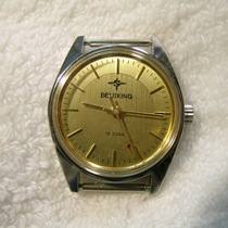 80 s out of print inventory new Arctic Star Brand Manual machinery medium watch Yantai watch factory