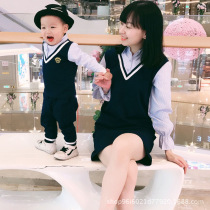 A family of three four female women 2021 new childrens college style set fake two-piece dress