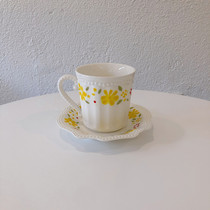 French ins Pastoral style Small yellow flower coffee cup and saucer set Ceramic cup Vintage three-leaf Jin afternoon tea vintage
