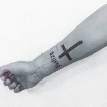 (2 pieces per piece)Cross tattoo stickers Waterproof long-lasting tattoo mens hand Wrist Arm English letters