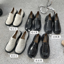 INS Advanced Sensation ~ Day Ensemble Jk Black Round Head Small Leather Shoes Women Fall Lacquer Leather Deep Mouth Single Shoes Flat-bottomed Lefu Shoes