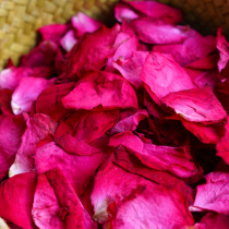 Partys natural rose petals soak in fresh real dry petals Petal Milk Bubble Bath-footed Wedding Celebration 500g