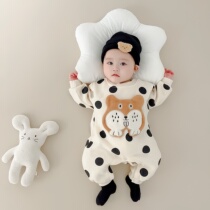 Baby polka dot plus velvet romper one-piece clothes autumn and winter models net red baby cute and super cute to go out to wear