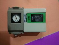 Original spot sale CKD solenoid valve L4000-15-W
