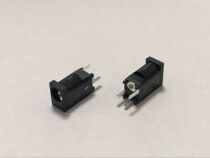 DC socket DC-002 power socket 3 5*1 3mm DC power interface vertical in-line DC002F