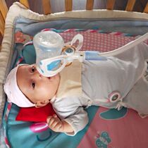 Lying drinking milk artifact baby bottle holder feeding artifact baby drinking milk lazy man automatic clip bedside multifunctional