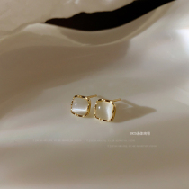 s925 pure silver cat eye stone square geometric ear nail mini minimalist temperament design feeling light and luxurious minority earrings