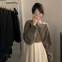 Korean chic art student ins soft milk sweater 2021 early autumn new small man suspender skirt two-piece set