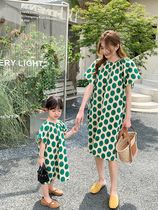 South Korean air kiss in summer clothing 2021 new wave high-end mother womens dress sensual round points slim fashion one-piece dress