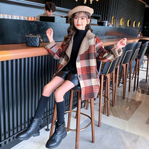 Girl child Daughter Jacket 2022 Spring Dress New Internet Red CUHK Children Foreign Air Trendy Autumn Winter Checkered Fur Coats