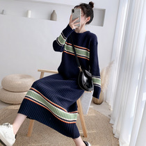 Sweater women wear 2022 new long knee-length loose size slim striped crew neck knit dress outside autumn and winter