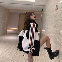 Plus velvet thick coat womens autumn and winter 2021 New ins Super fire retro harbor style Japanese cardigan long top