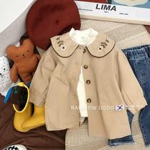 2021 autumn and winter Korean childrens clothing girl embroidered doll collar long windbreaker Korean version of Little Girl loose coat