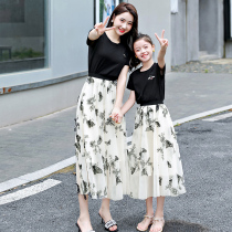 Pro-daughter dress mother woman suit one-piece dress summer dress new short sleeve T-shirt two-piece mesh yarn half body dress foreign air mesh red