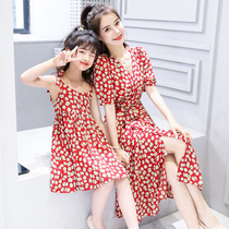  South Koreas special high-end fried street parent-child dress forest dress summer 2021 new trendy mother-daughter beach dress