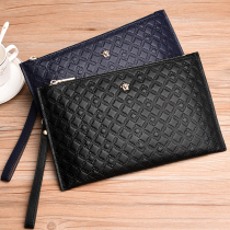 Hong Kongs new mens bag genuine leather casual soft leather hand grip bag trendy fashion youth envelope package European and American personality clip bag