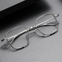 8 gr pure titanium eyes frames 1930S mechanical aesthetics personality small crowdart saddle nose tolling with the same box