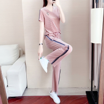 Golden Velvet Suit Woman Summer 2022 New Loose to lean foreign air Eurogoods casual V collar broadleg pants two sets of damp