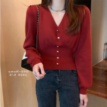 Red V-neck French vintage sweater women's 2021 winter new gentle wind temperament Joker slim sweater coat