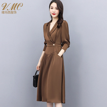 European autumn 2021 New acetate satin suit dress ladies long sleeve size high end big name skirt