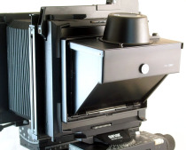 The Senna Sinar 4 × 5 folding is like a viewfinder for the second generation-the removable horizontal vertical composition applies both