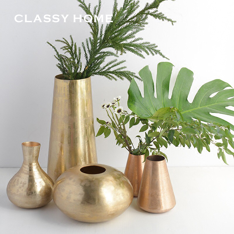 India imports gold hand-pulled metal decorative light luxury flower ornaments modern minimalist model inter-vase