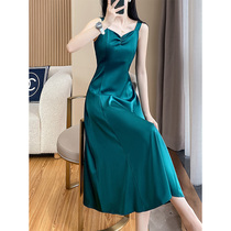 Professional women summer 2023 new green gold store jewelry shop work clothes high end acetic acid suspension skirt