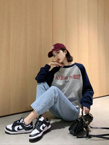 Europe station Early spring new 2022 round collar ultra-looking blouse English printed hit long sleeve American vintage retro