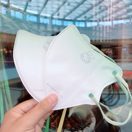 Румяна, трехмерная одноразовая модная высококачественная медицинская маска, градиент, 3D, коллекция 2022, популярно в интернете