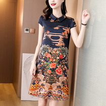 Large size womens clothing middle-aged lady dress 2021 new summer new wild high-end brand short man
