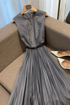 Early Autumn New European goods high-end light luxury womens European station goddess fan temperament advanced sense international big-name dress