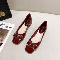 WUXIE Red Square head patent leather buckle Bean shoes coarse heel shallow single shoes four work shoes