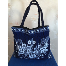 Hand-painted batik cotton bag Dali blue dye specialty Chinese characteristics gift to foreigners