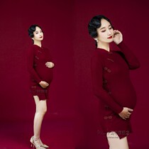 The exhibitions new pregnant women take photos of the Chinese wind and the big belly photos of the hot and genuine improvement of the qipao to shoot art photos