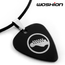 Personality rock punk titanium steel metal guitar pluck necklace ST electric guitar head