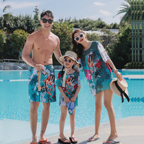  New family of three parent-child swimsuit mother-daughter family suit sunscreen girls girls swimwear beach swimsuit
