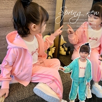 Girl Suit Spring Dress 2022 New Ocean Gas Children Sports Suit Little Girl Han Version Loose Leisure Two Sets
