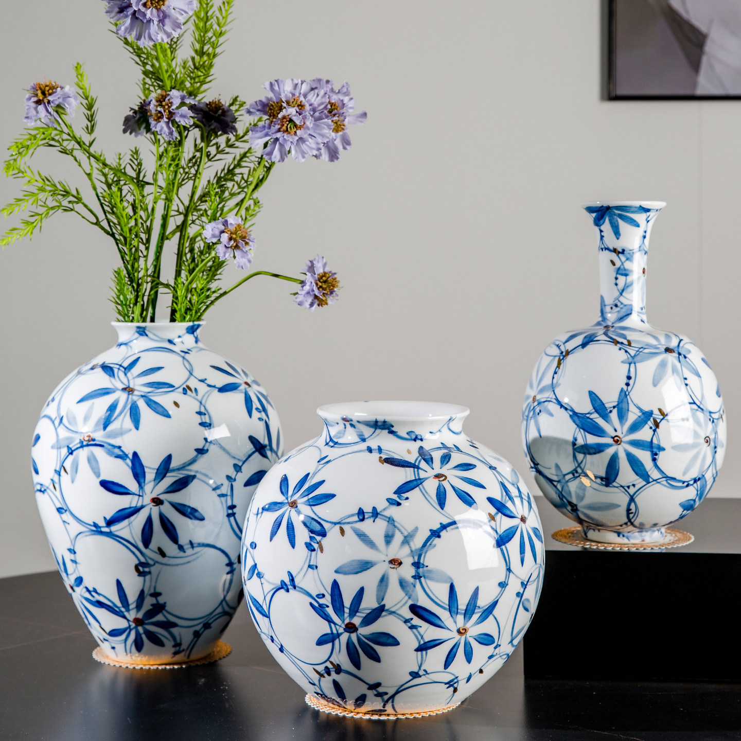 景德镇花瓶陶瓷大师手绘描金新中式-景德镇花瓶陶瓷大师手绘描金新中式