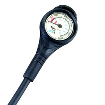 Imported Taiwan IST diving pressure gauge GP15 diving instrument barometer residual pressure gauge pressure gauge pressure gauge high pressure