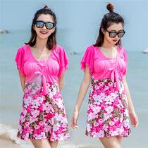 New hot spring corner conservative weight plus swimsuit female thin shade old mother swimsuit