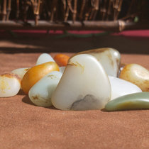 Xinjiang Hetian Jade seed material sprinkled gold barbed raw stone bracelet seed cross-section seed can be gold pendant pendant pendant