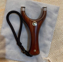 Solid Wood patch Flying Tiger hand-bending slingshot flat rubber band stainless steel non-Tiangang splicing brass titanium alloy Lao Kai