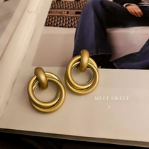 Korean exaggerated Baroque metal texture earrings earrings 2021 New Tide earrings female