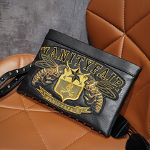 Original design personality embroidery pattern clutch bag Street couple leather clutch bag tide man wrist bag iPad bag