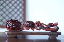 Flowers open rich and expensive 39 meters wide and 5 high 13 India small leaves purple sandalwood high oil dense and old is expected to be rich and expensive