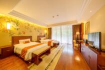 Garden View Twin Room at Lotus Hill Yuehai Resort Hotel Panyu Guangzhou