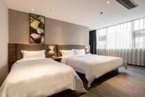 Luke Hotels * Jiangnan Xichanggang Subway Station Elegant Big Bed Room